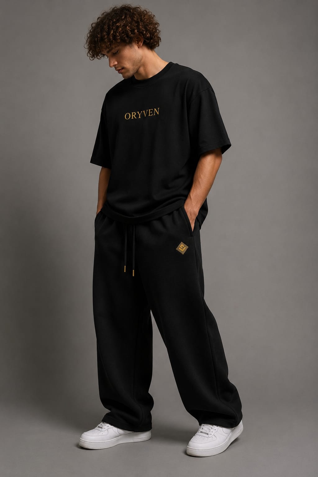 ORYVEN Essential Oversized Sweatpants